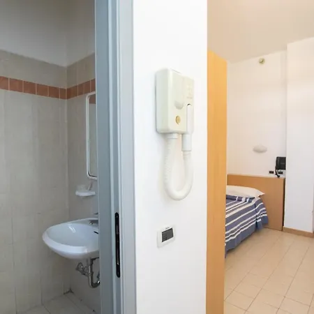 Отель Piccolo 3*