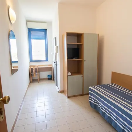 Отель Piccolo 3*