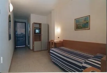 Отель Piccolo 3*